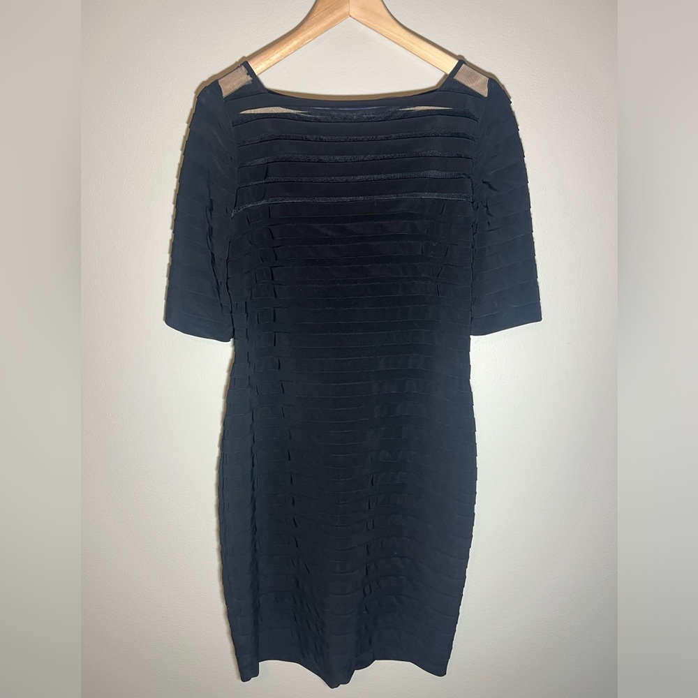 ADRIANNA PAPELL Dress Stretch Tiered Mesh Black Short Sleeve Sheath Size 12